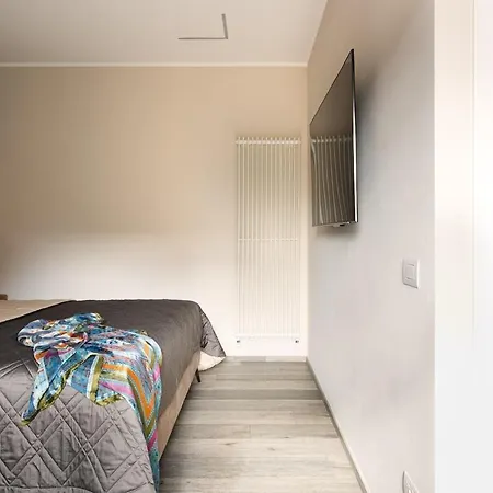 Idyllia - Borgognona Luxury Apartamento